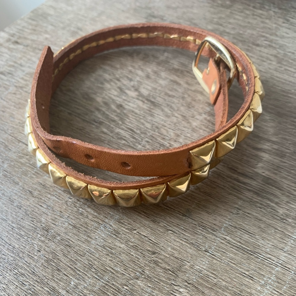 Victoria Emerson gold studded camel leather wrap bracelet - Picture 3 of 7